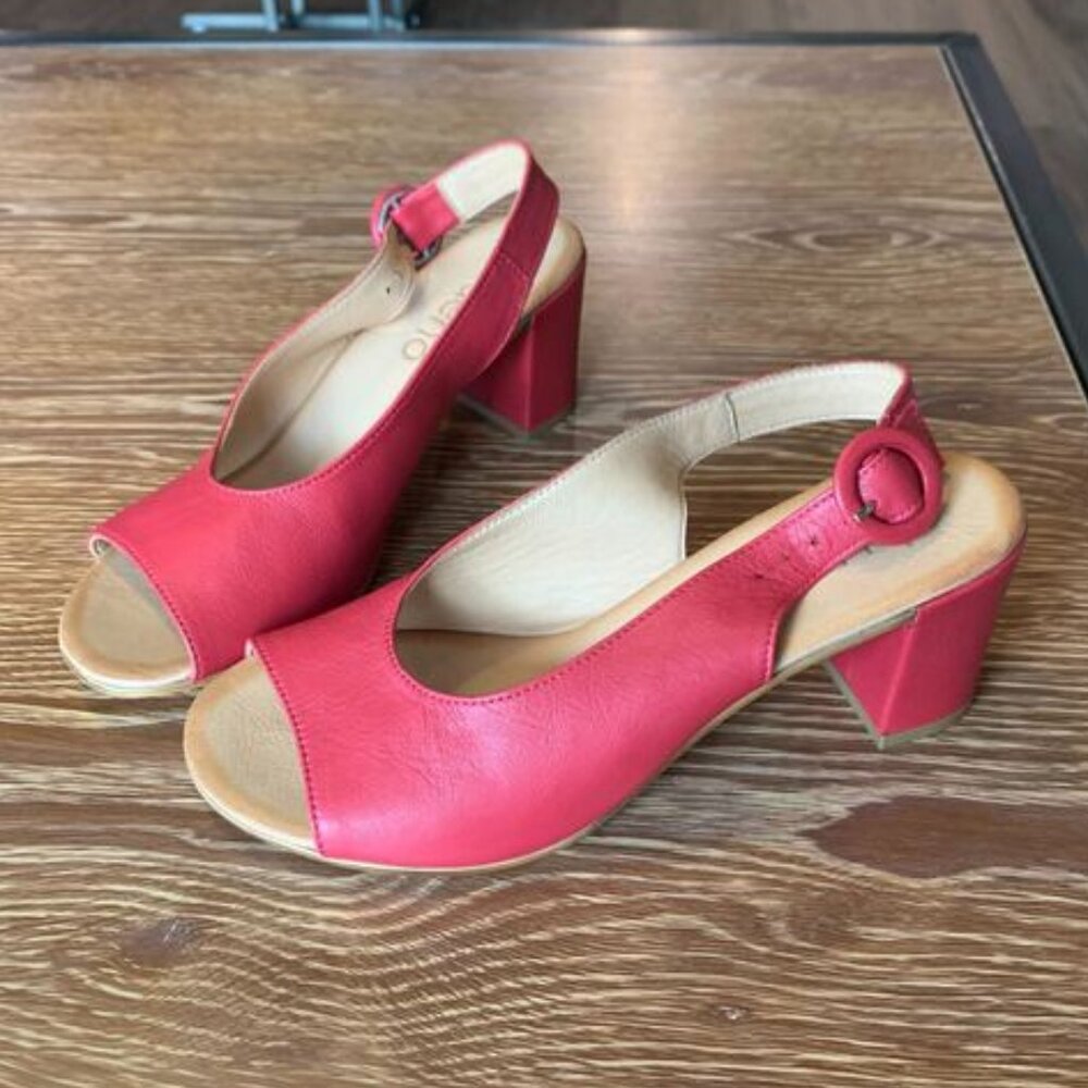 Bueno Novah Red